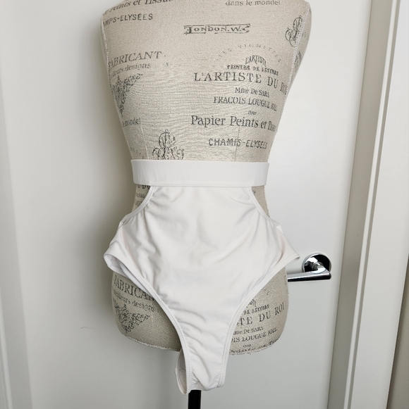 White Highwaist Cutout Bikini Bottoms - Picture 2 of 10